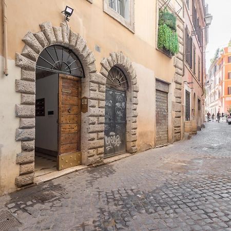 Appartamento Vicolo Delle Grotte Рим Екстериор снимка
